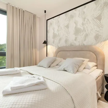 Daire Luxury With Parking And Air Conditioning In By Renters Prestige Sopot